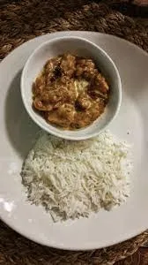 Pollo con arroz basmati al estilo indio